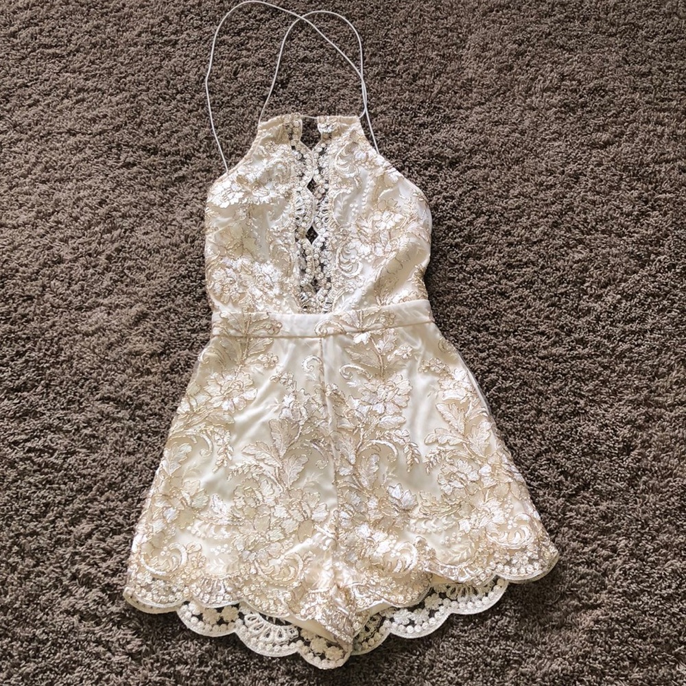 Elegant shorts romper